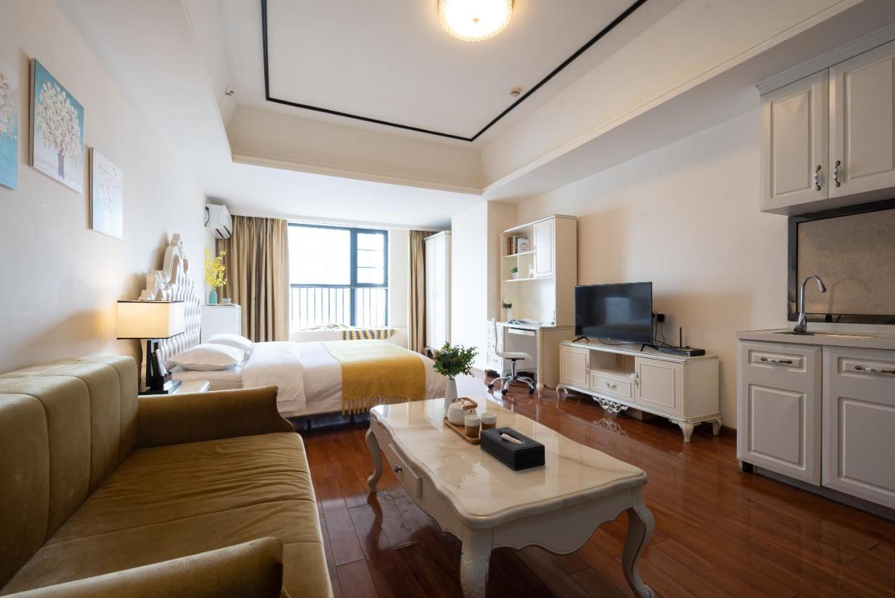 Livetour Hotel Luogang Wanda Plaza Suyuan Metro Kanton Exterior foto
